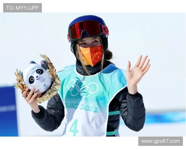 Osimhen 训练中的有趣瞬间