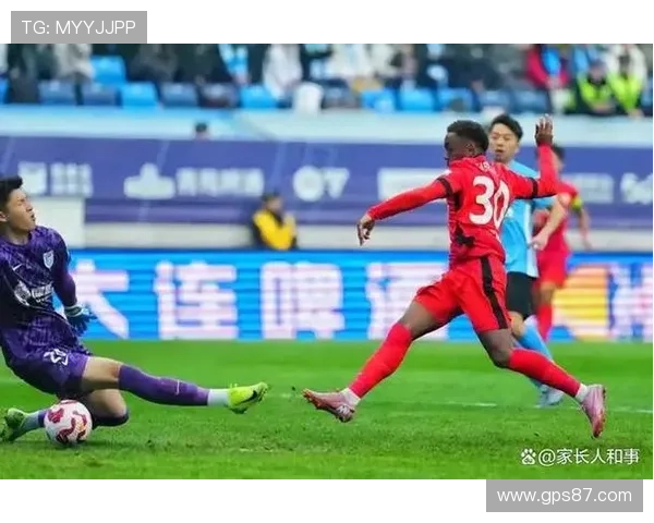 上海海港联赛统治力分析:近期表现波动,是否面临阶段性变化 上海海港联赛统治力分析:近期表现波动,是否面临阶段性变化