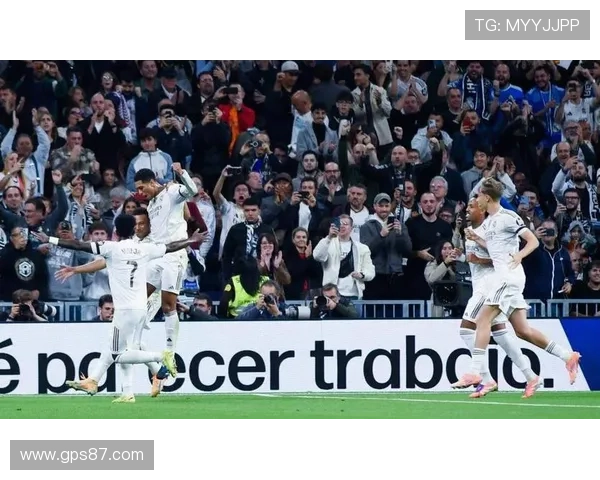 皇马欧冠争冠压力上升，近期状态波动对关键阶段走势形成影响